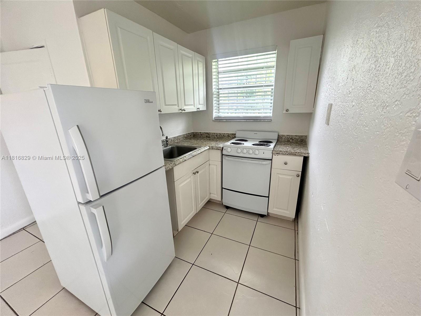 601 NW 90th St 2