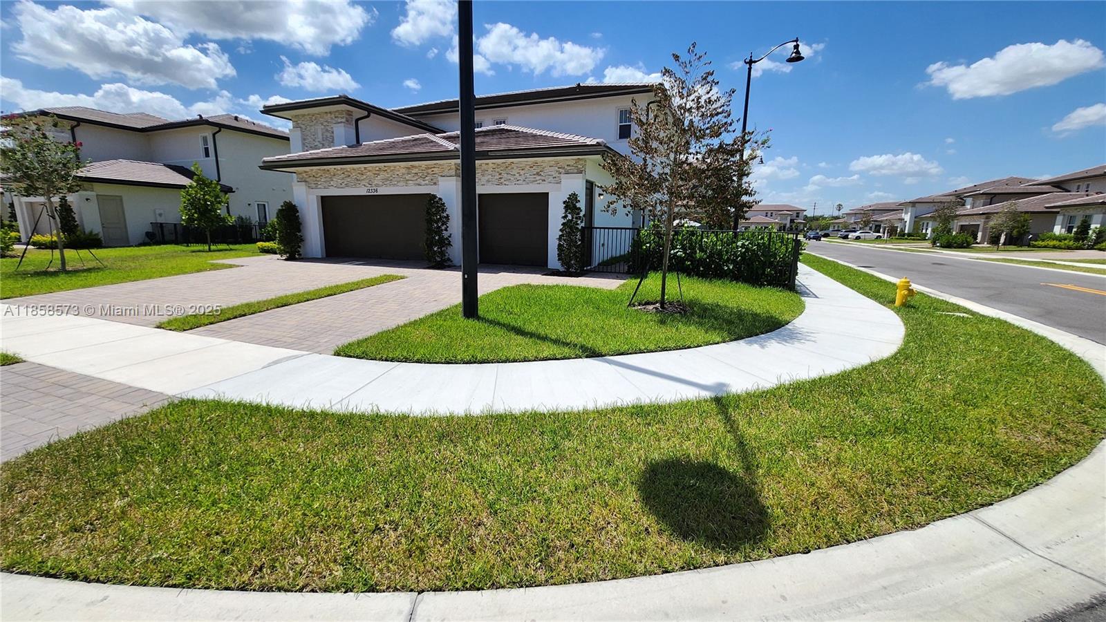 12336 SW 43rd Ct