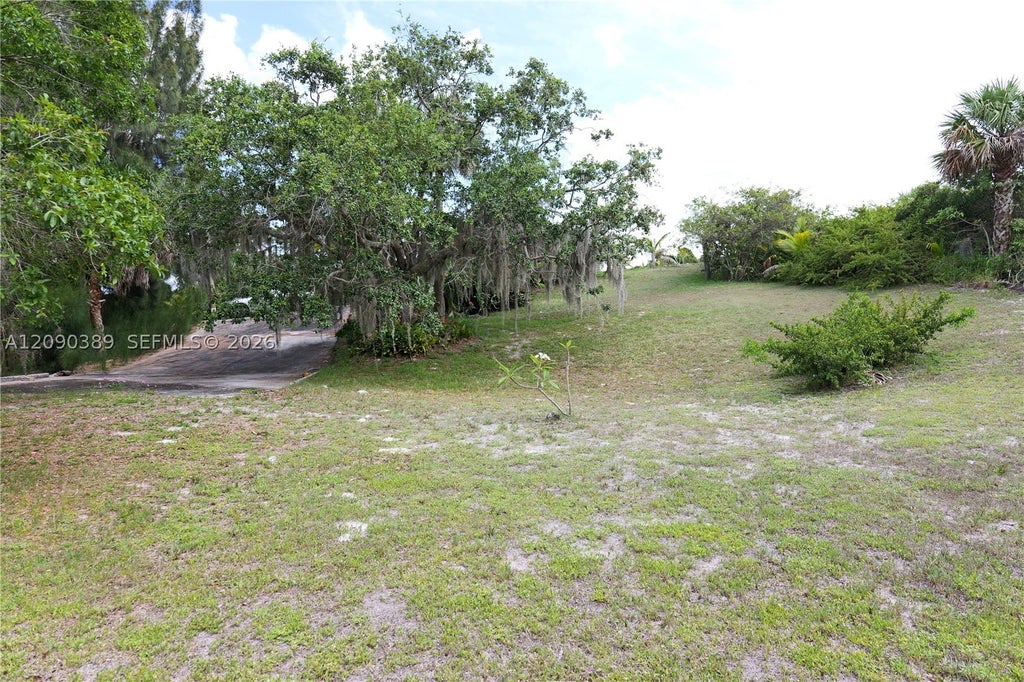 Photo of 9701 SE Water St, Hobe Sound, FL 33455 (MLS # A12090389)