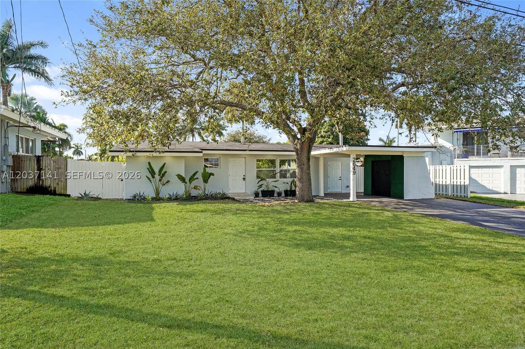Photo of 2649 Key Largo Ln, Fort Lauderdale, FL 33312 (MLS # A12037141)