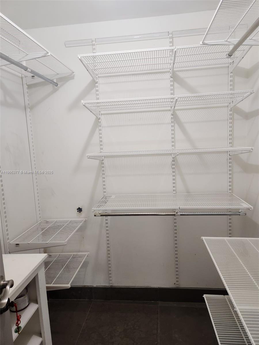 MANOR GROVE VILLAGE ONE I - Residential Lease