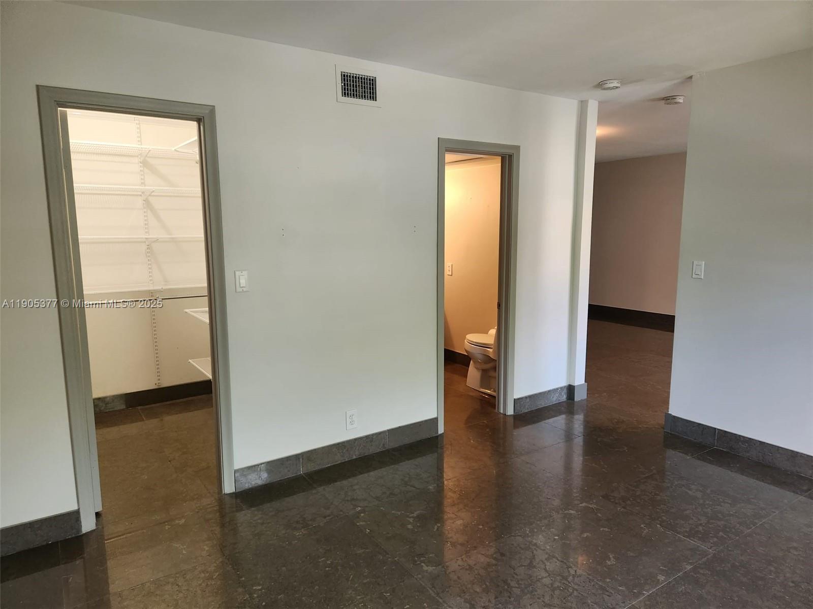 MANOR GROVE VILLAGE ONE I - Residential Lease