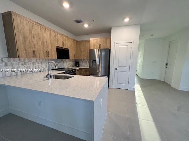 MERRICK SQUARE - Residential Lease