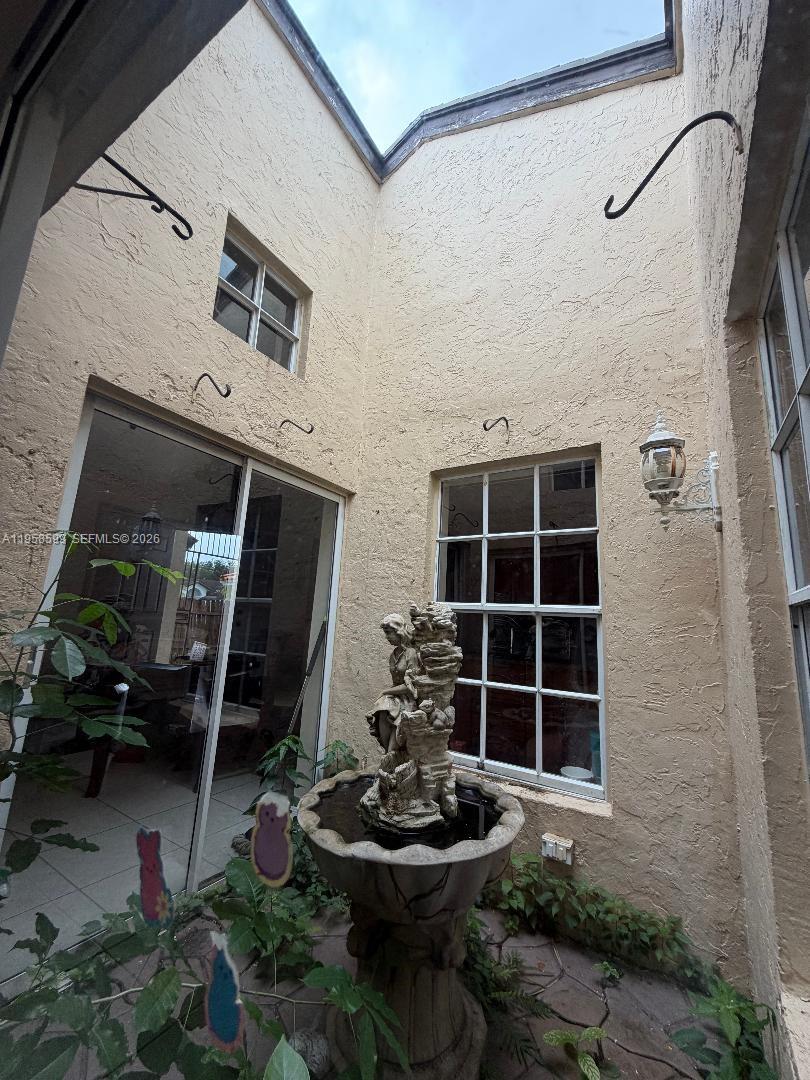 KENDALE BEST NO 2 - Residential