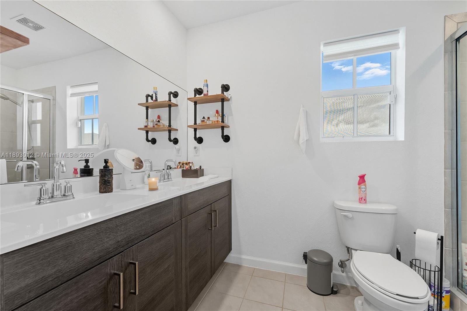 CEDAR AT KEYS GATE - Residential