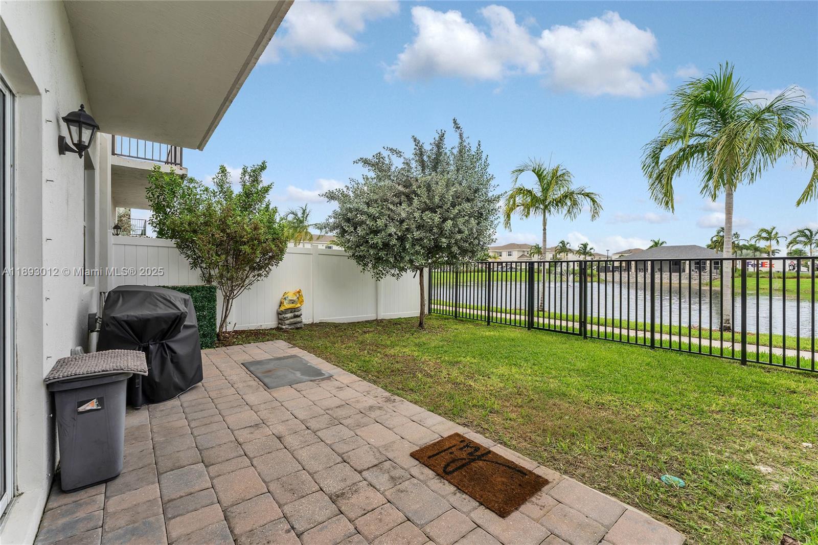CEDAR AT KEYS GATE - Residential