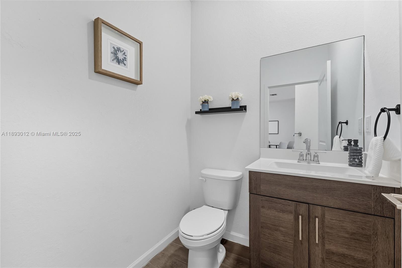 CEDAR AT KEYS GATE - Residential