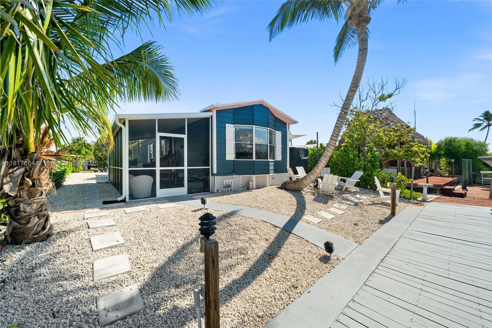 648 E Palm Dr, Marco Island, Collier County, Florida - 2 Bedrooms  
2 Bathrooms - 
