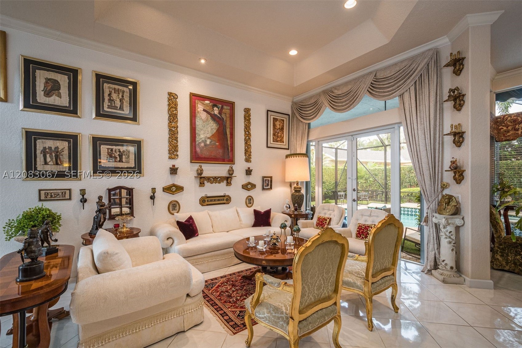 2552 Jardin Ln