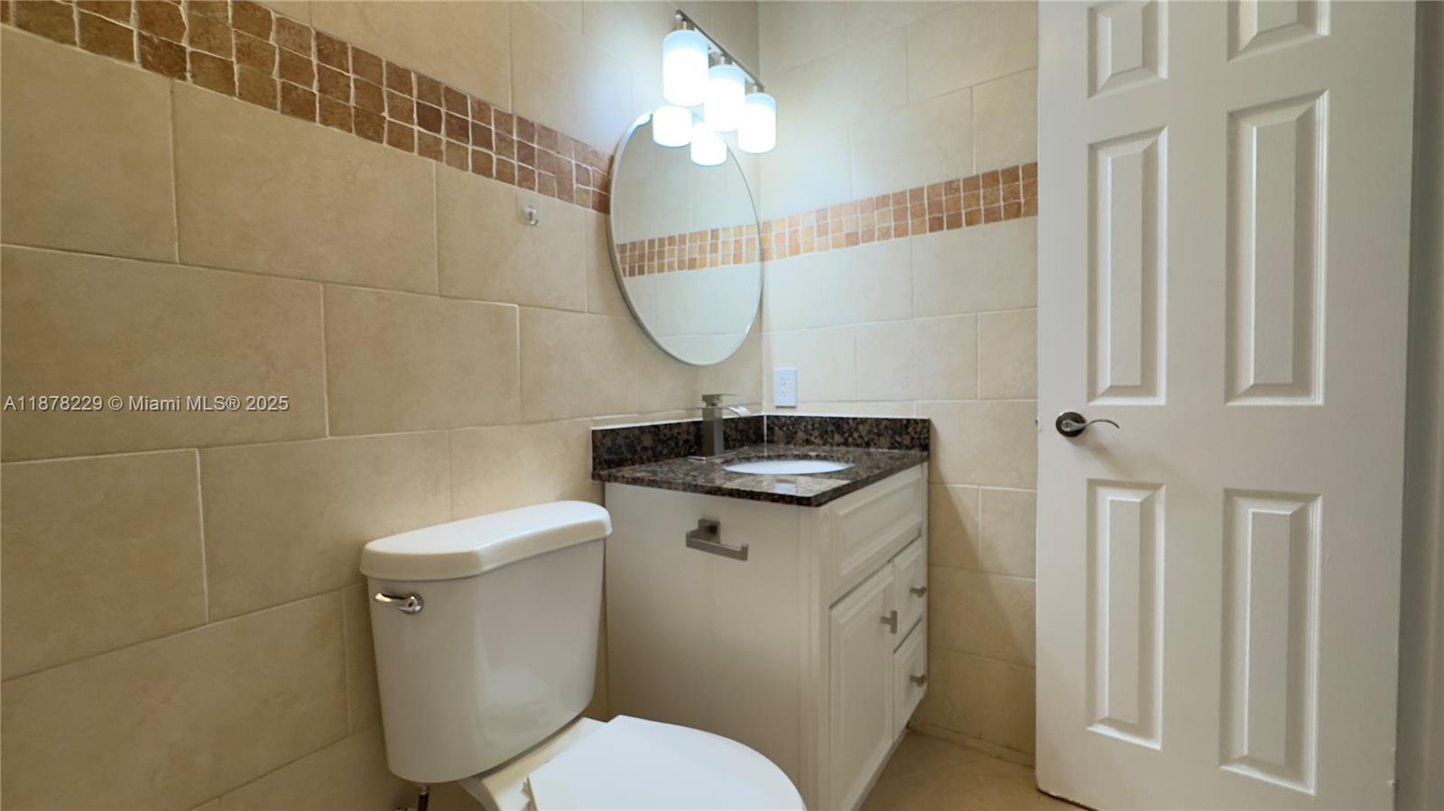 COLONIES CONDO - Residential