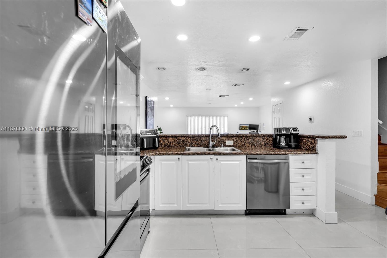 SUGARLOAF PARK PHASE 1 CO - Residential