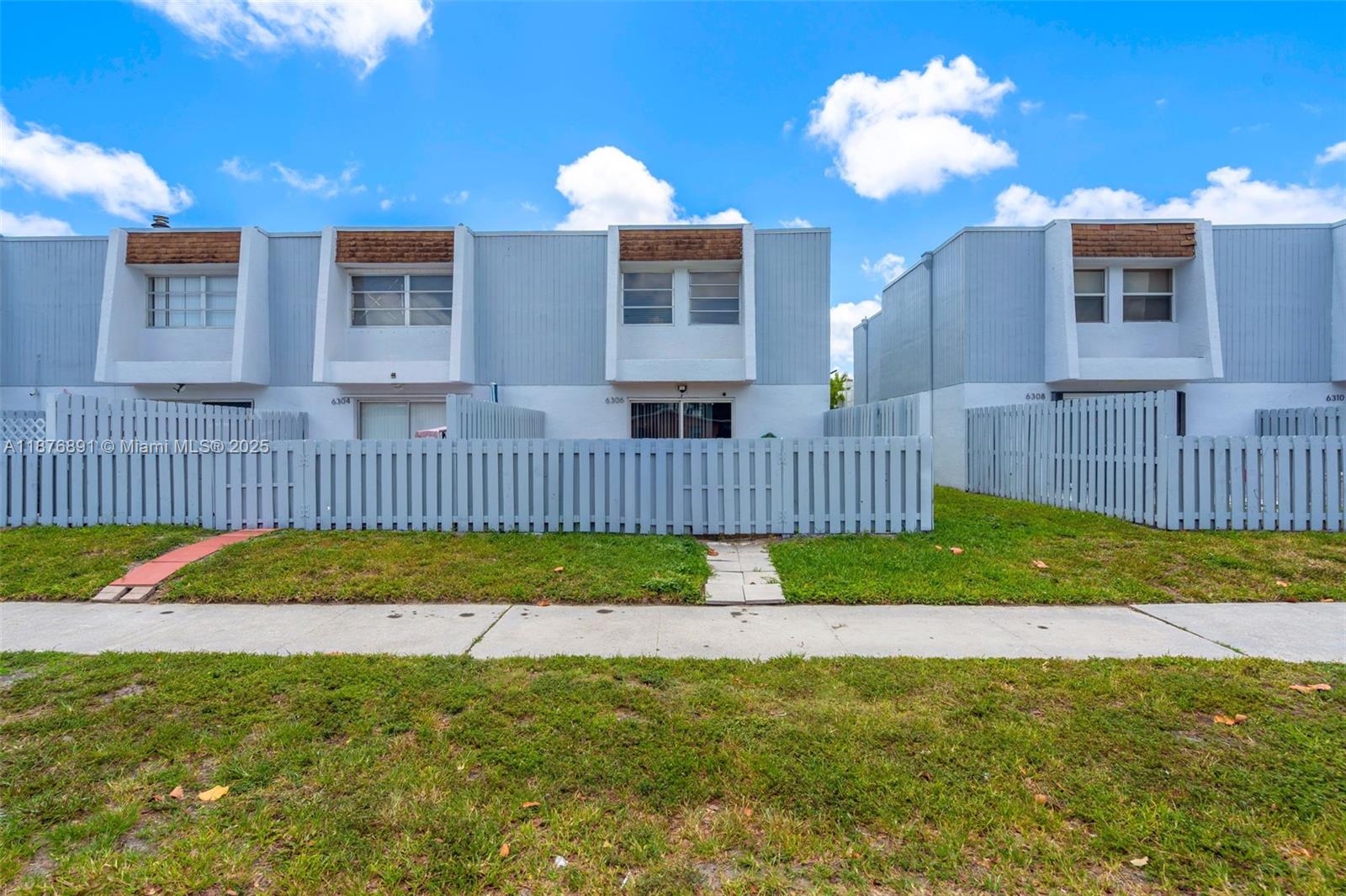 SUGARLOAF PARK PHASE 1 CO - Residential