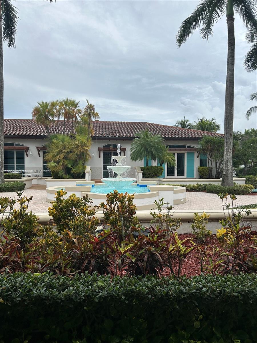 DORAL ISLES RIVIERA - Residential