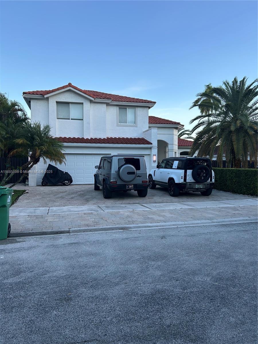 DORAL ISLES RIVIERA - Residential