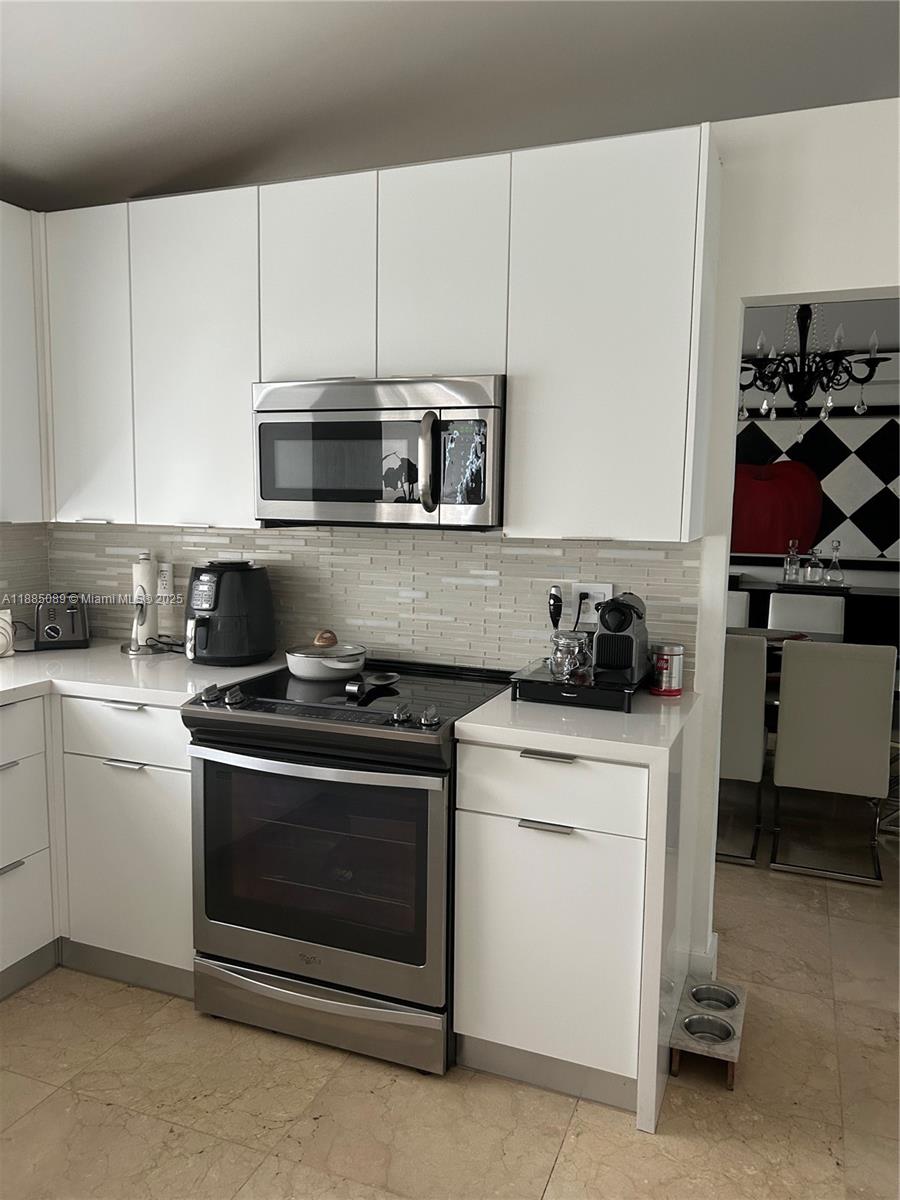 DORAL ISLES RIVIERA - Residential