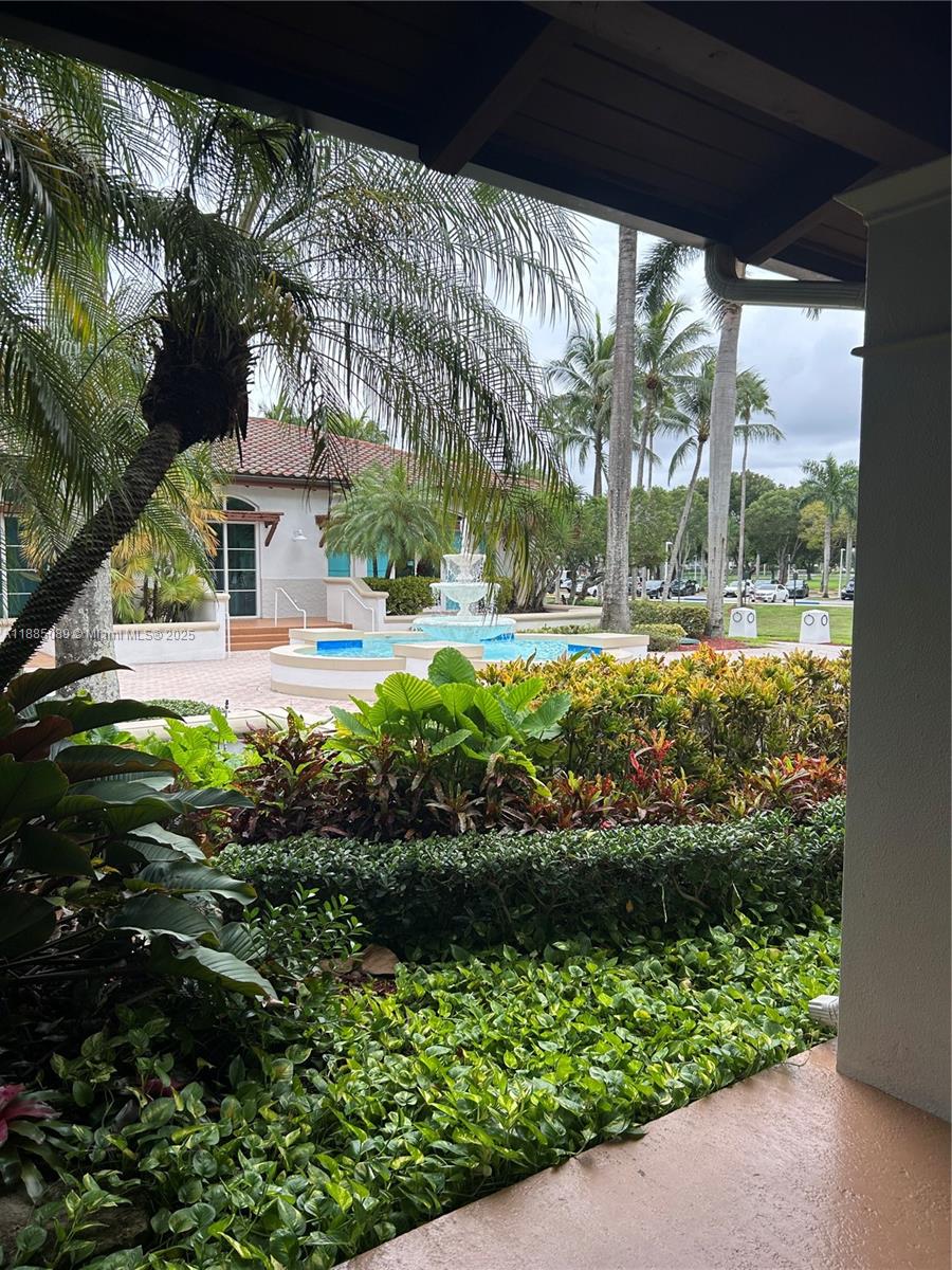 DORAL ISLES RIVIERA - Residential