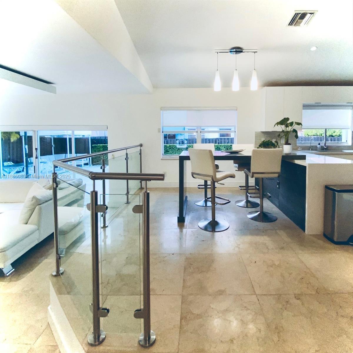 DORAL ISLES RIVIERA - Residential