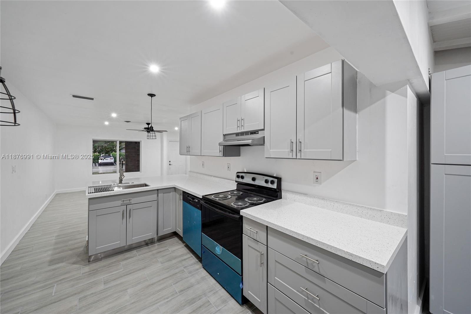 THE DELLS - Residential Lease