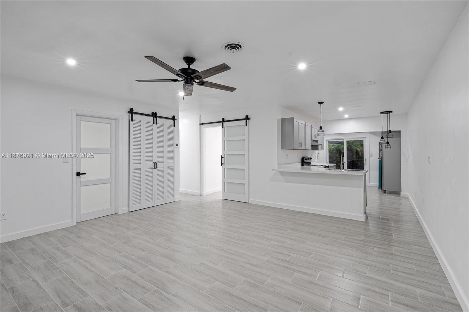 THE DELLS - Residential Lease