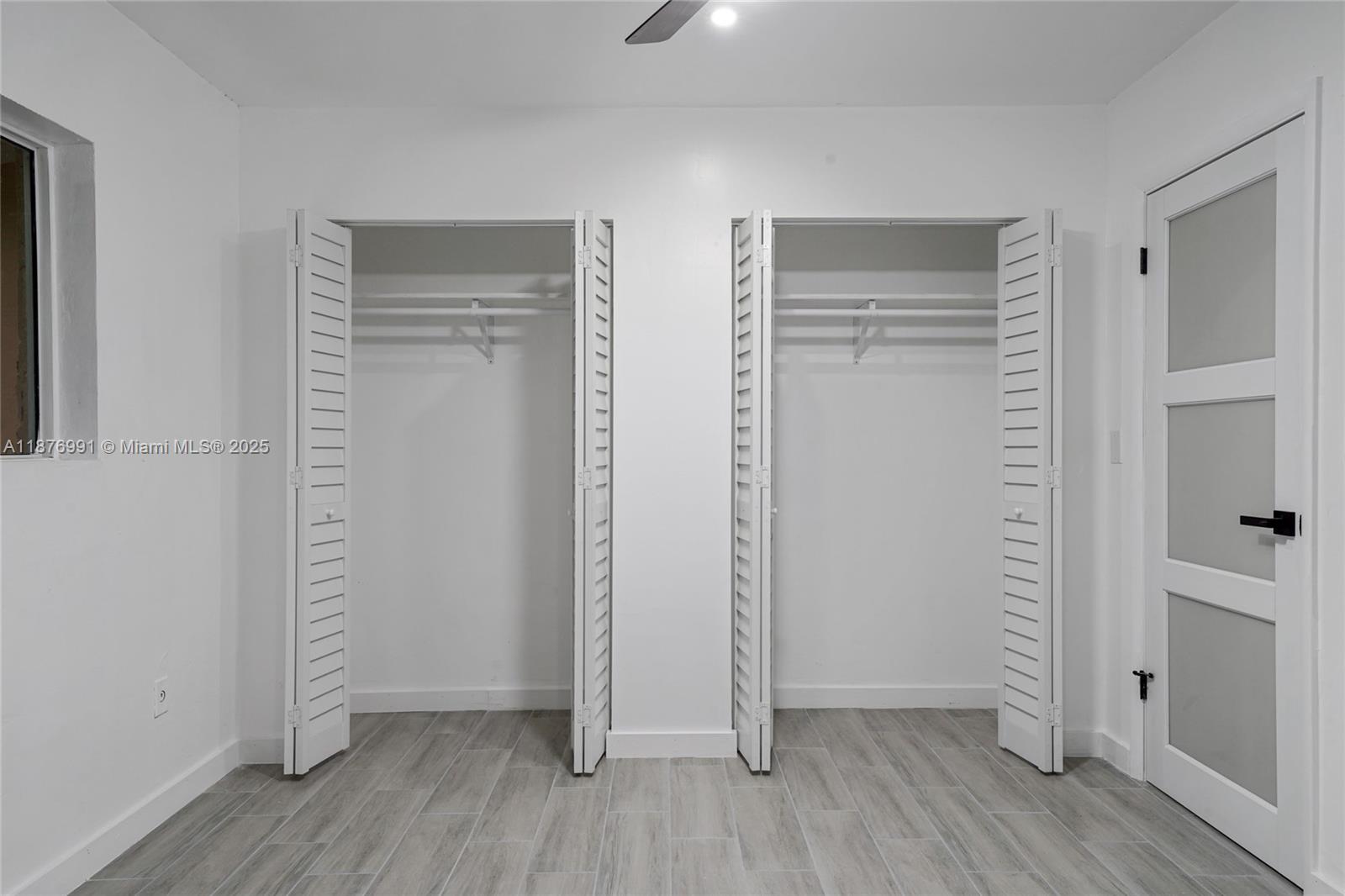 THE DELLS - Residential Lease