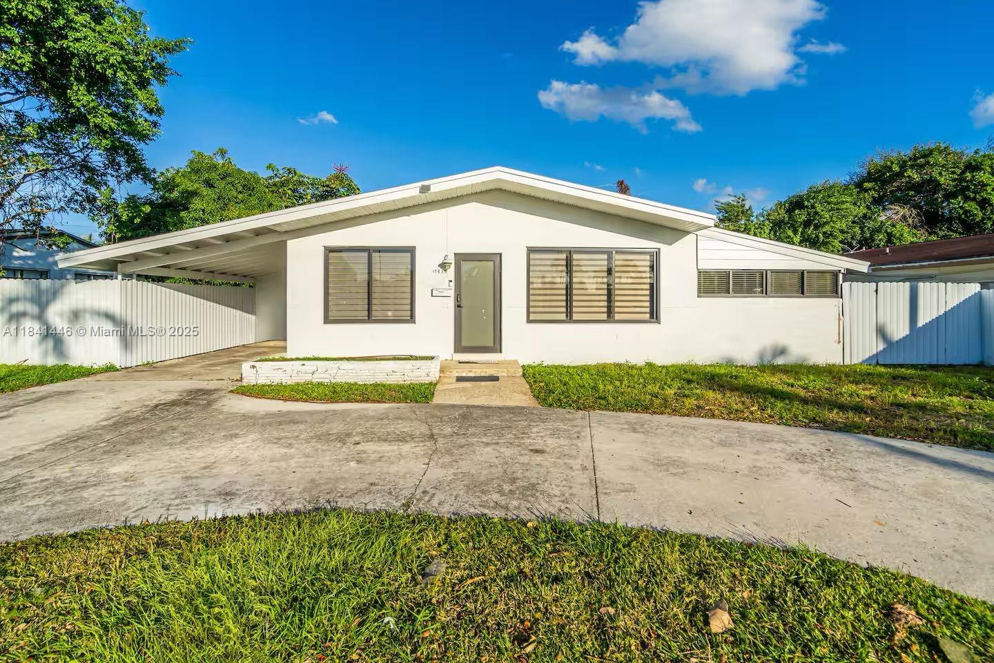 HIGHLAND MANOR SEC 2 - Residential Lease