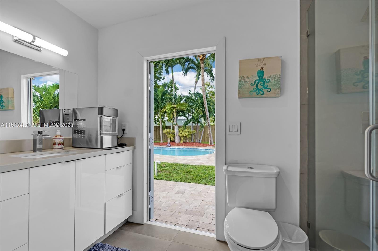 FAIRWAY PLAZA - Residential Lease