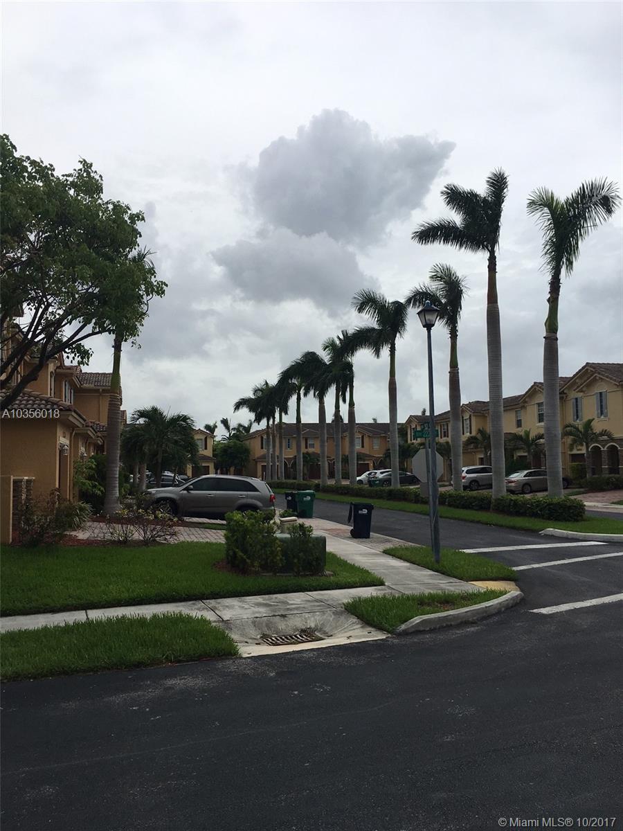 LAKES BY THE BAY CEE - Residential