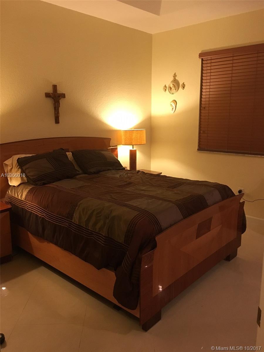 LAKES BY THE BAY CEE - Residential