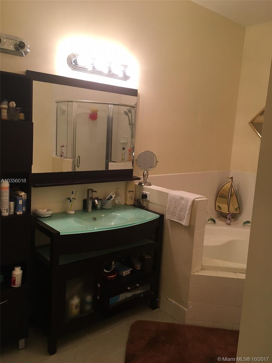 LAKES BY THE BAY CEE - Residential