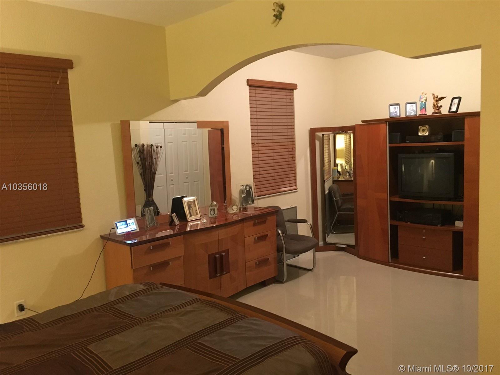 LAKES BY THE BAY CEE - Residential