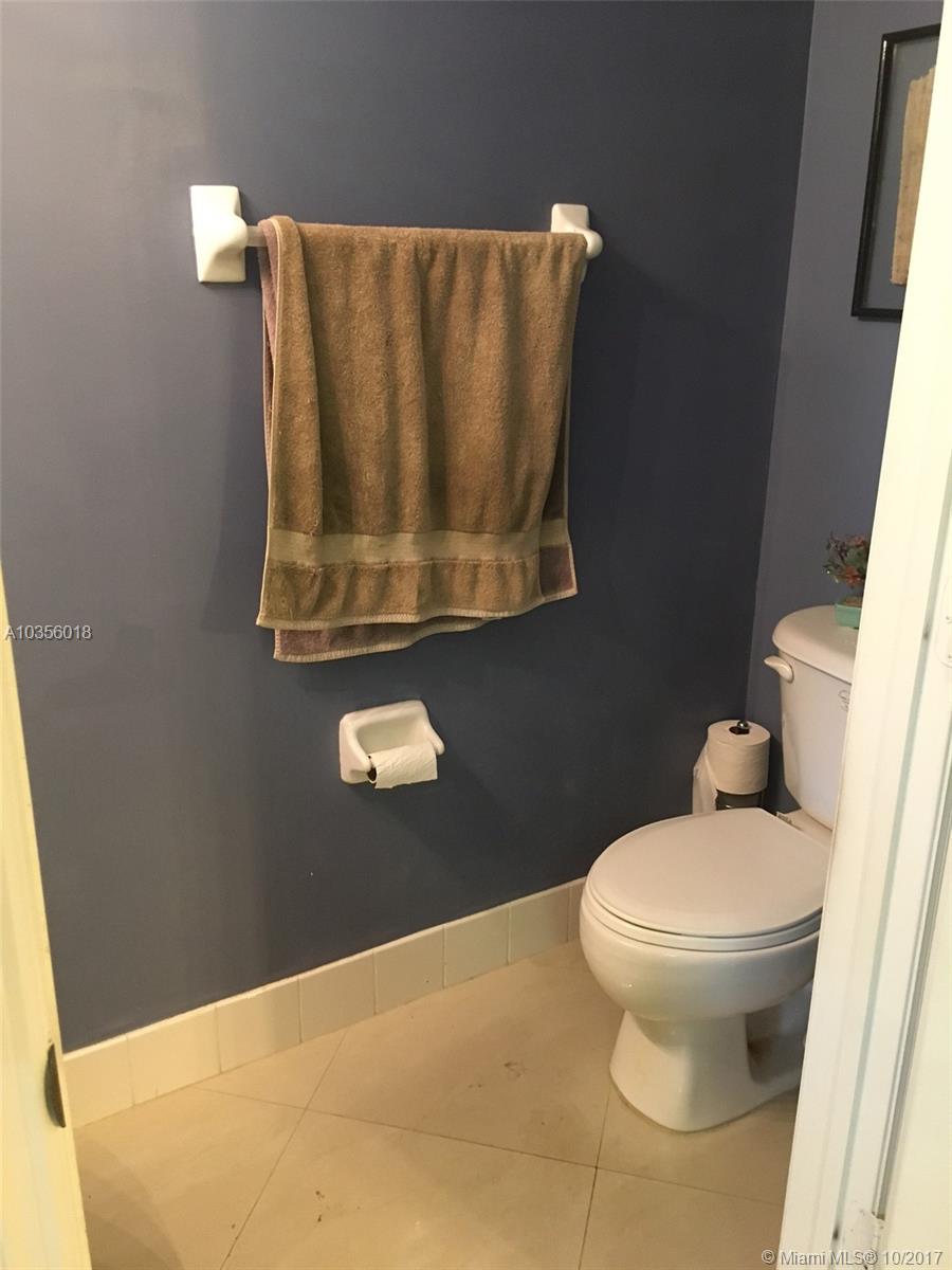 LAKES BY THE BAY CEE - Residential