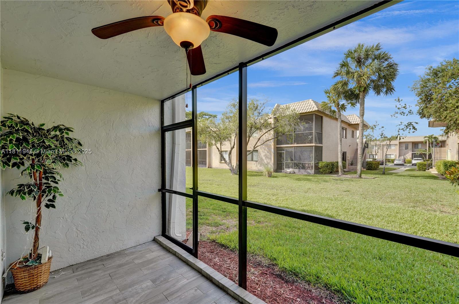 Gardens of Bonaventure 11 - Residential