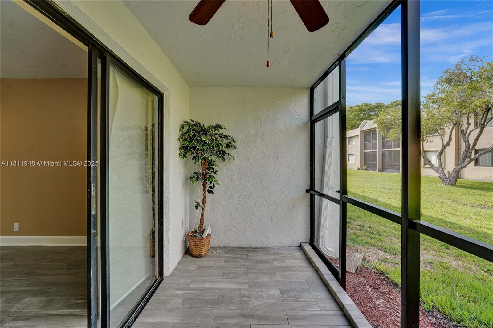 Gardens of Bonaventure 11 - Residential