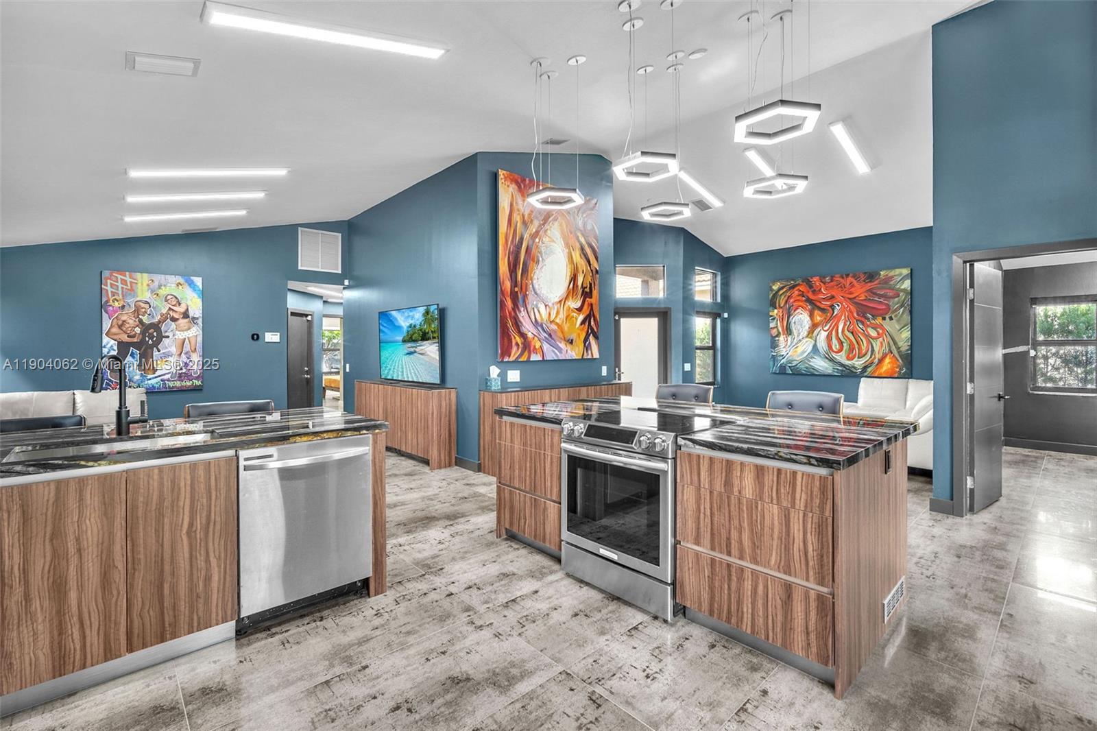 SECTOR 4 - 1ST ADDITION - Residential