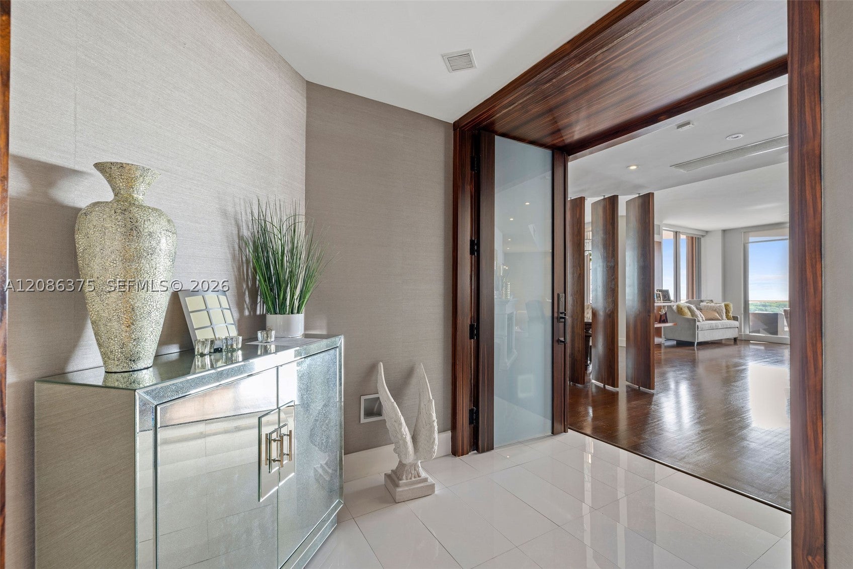 60 Edgewater Dr 9D