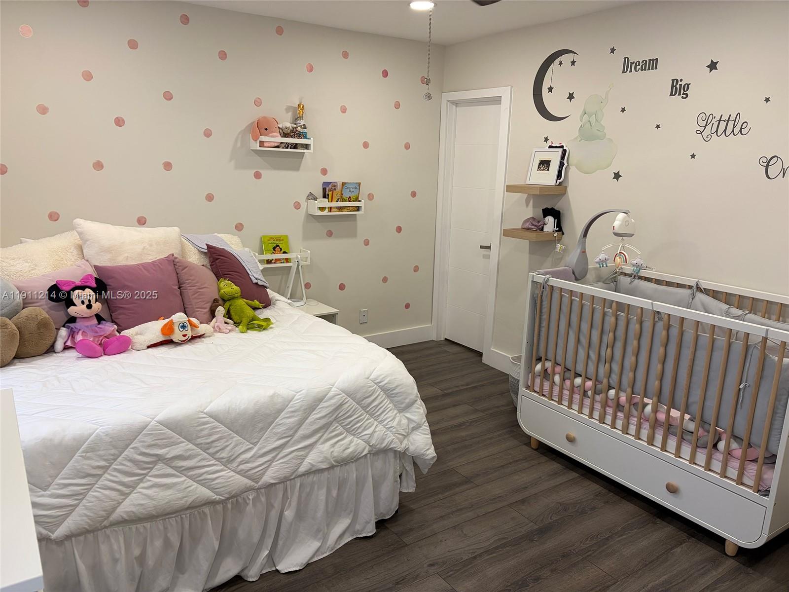 BEACH CLUB VILLAS CONDO - Residential Lease