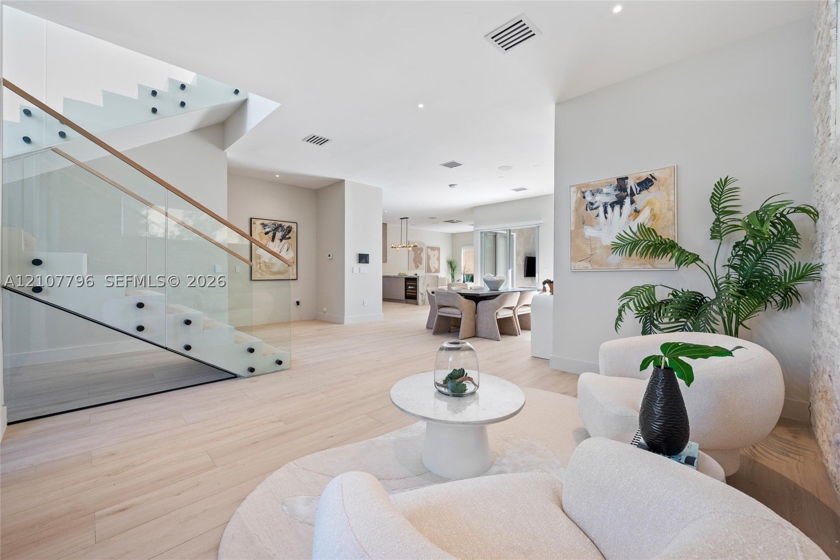 9181 Carlyle Ave