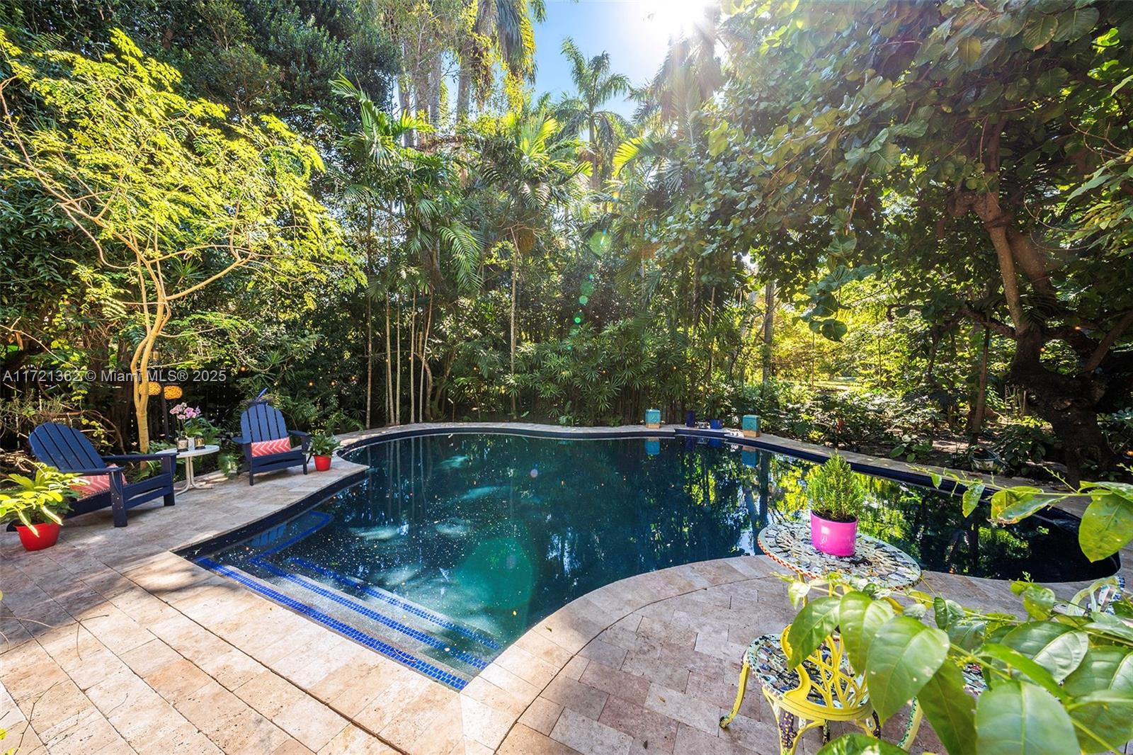 SNAPPER CREEK GROVES - Residential