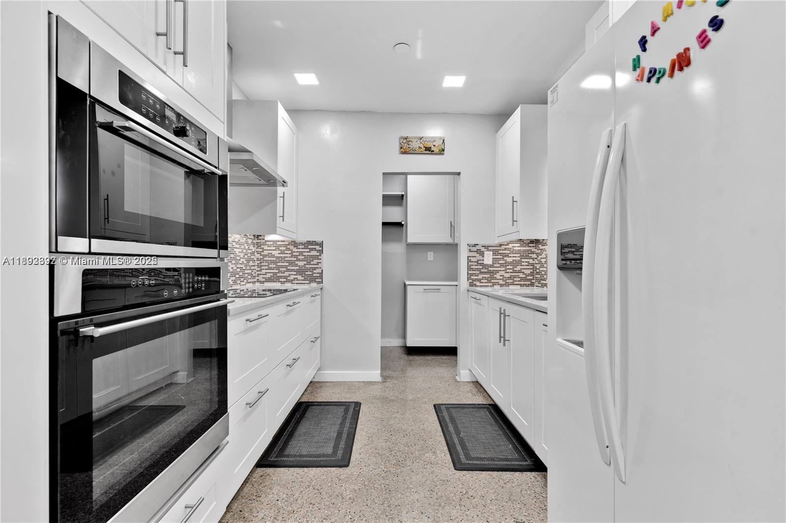 MARION MANOR - Residential Lease