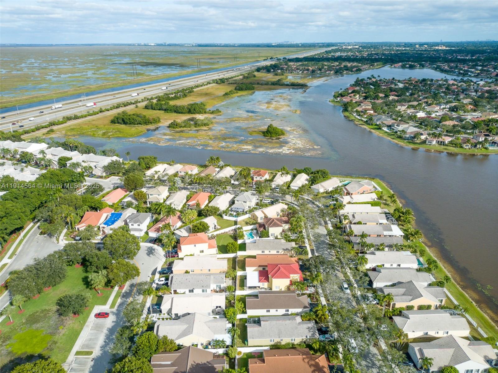 SECTORS 3 & 4 BOUNDARY PL - Residential Lease