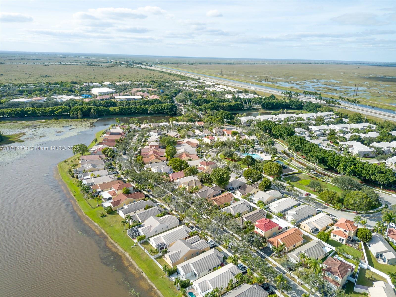 SECTORS 3 & 4 BOUNDARY PL - Residential Lease