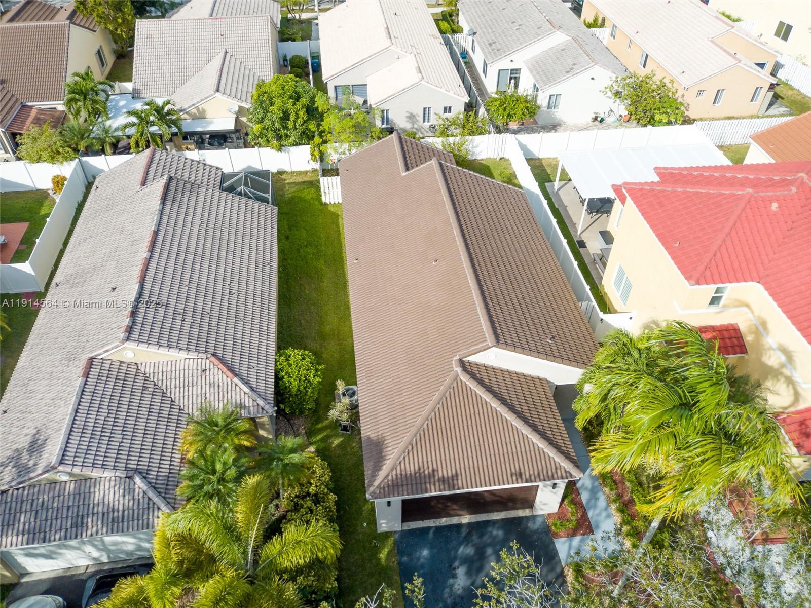 SECTORS 3 & 4 BOUNDARY PL - Residential Lease