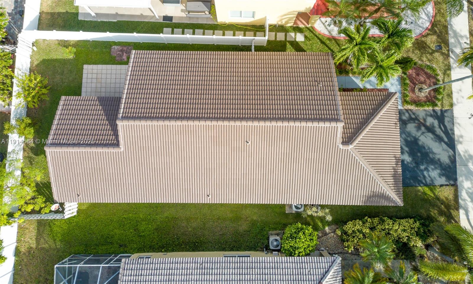 SECTORS 3 & 4 BOUNDARY PL - Residential Lease