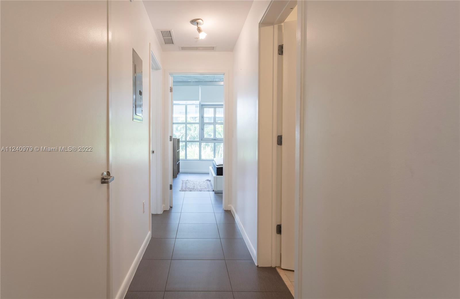FOUR MIDTOWN MIAMI CONDO - Residential Lease