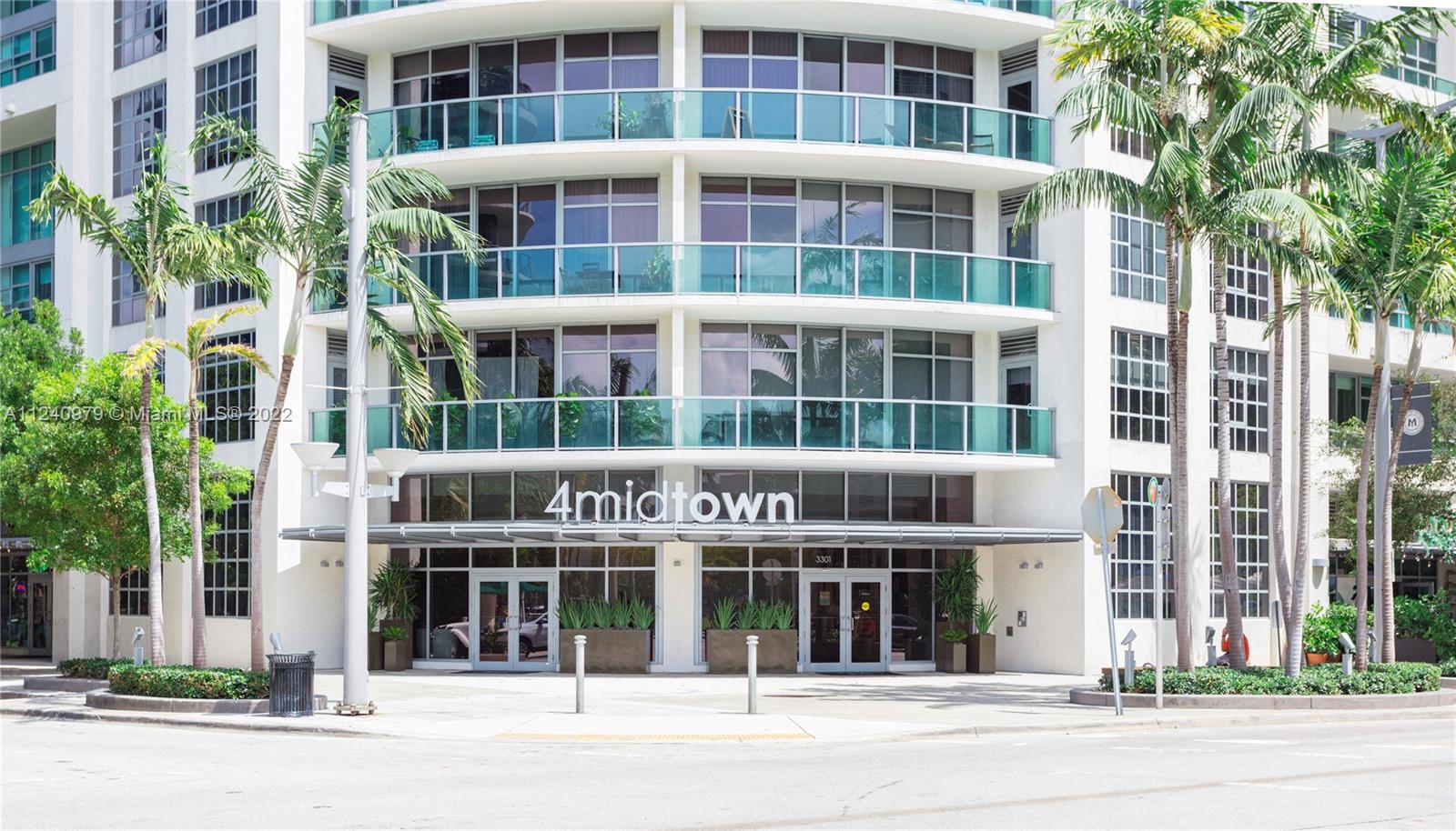 FOUR MIDTOWN MIAMI CONDO - Residential Lease