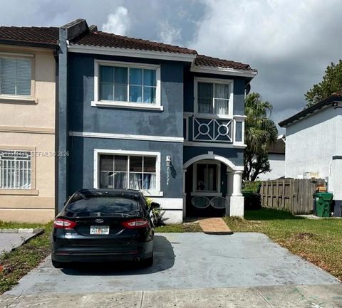 Photo of 26324 SW 135th Pl, Homestead, FL 33032 (MLS # A12011431)