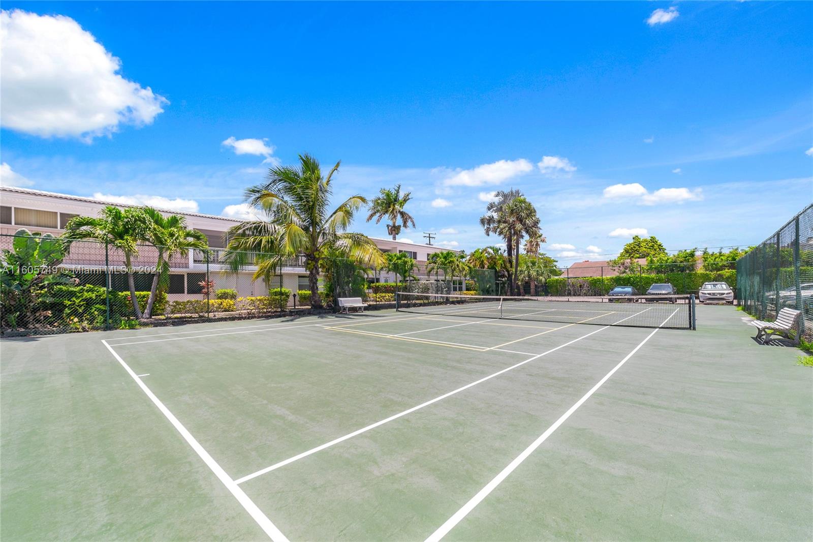 RIVER SHORES CONDO - Residential