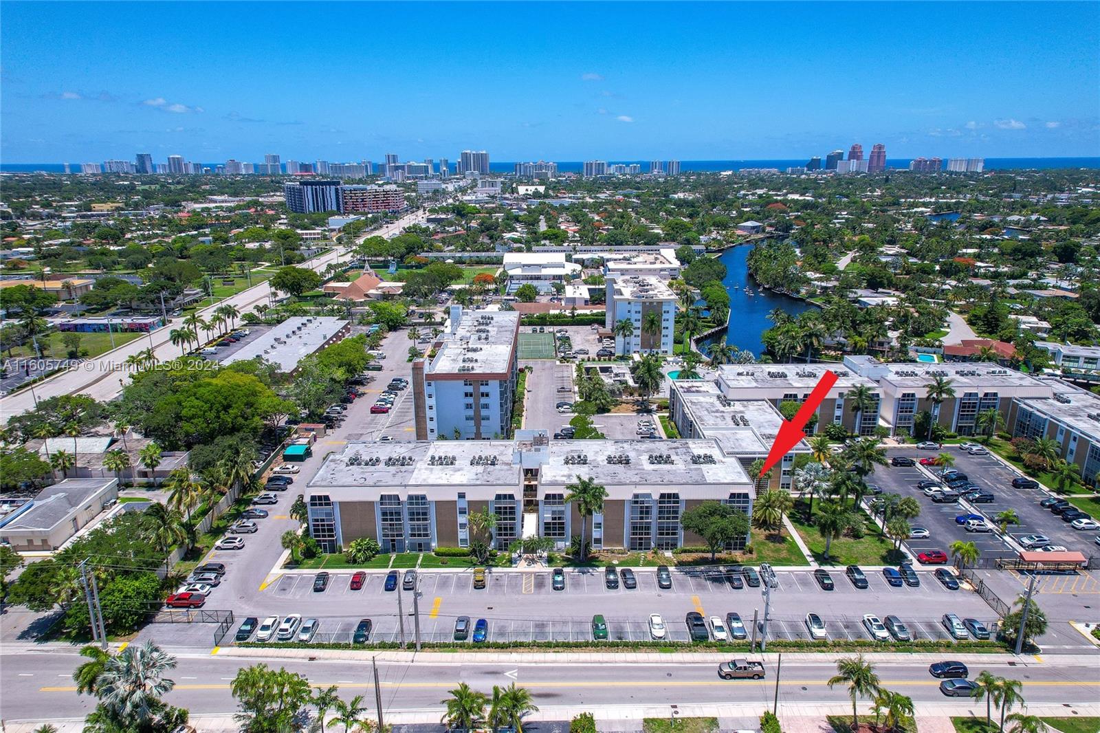 RIVER SHORES CONDO - Residential