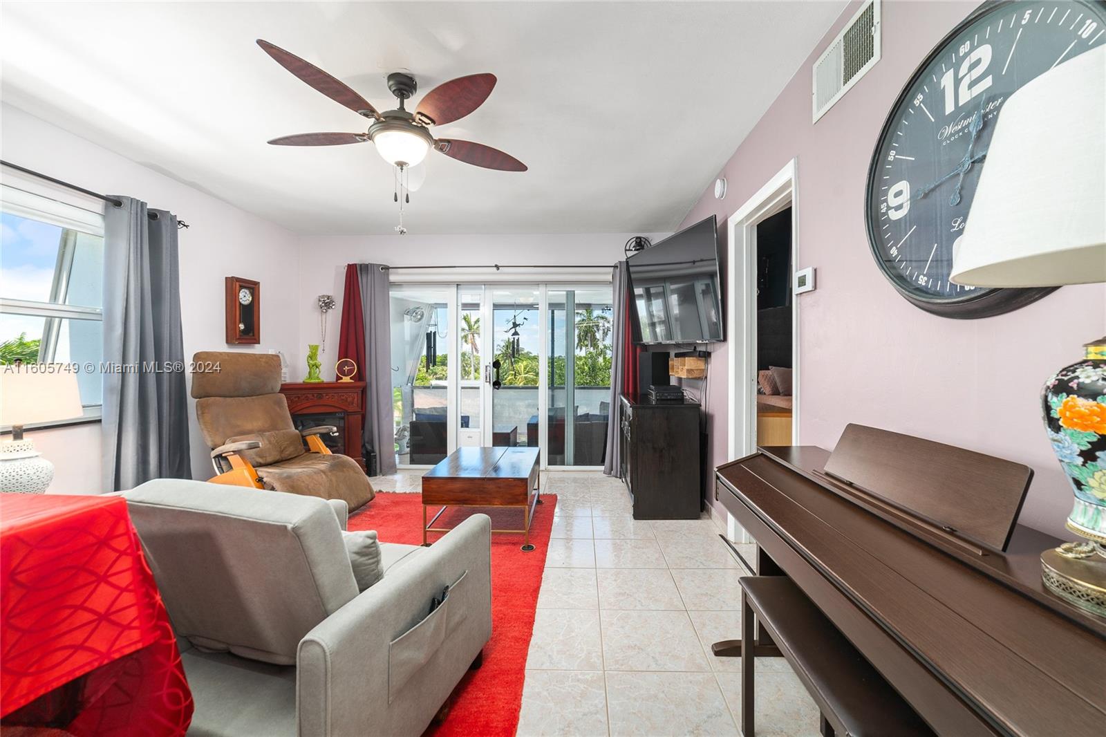 RIVER SHORES CONDO - Residential