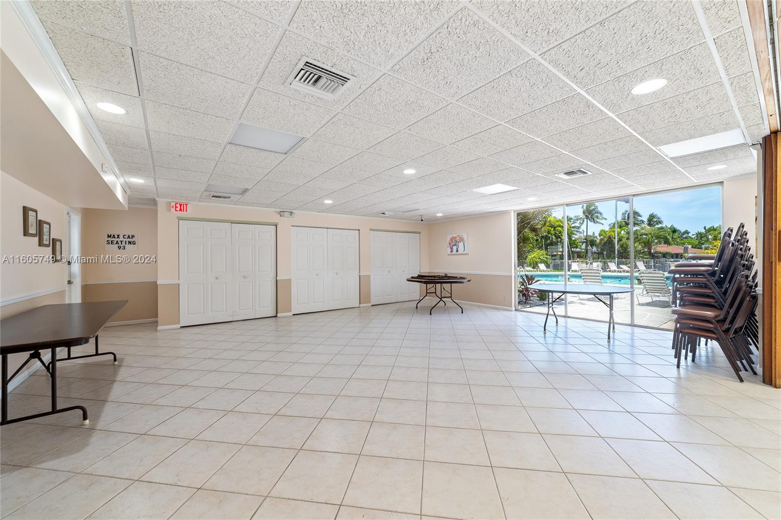 RIVER SHORES CONDO - Residential